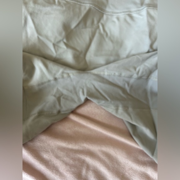 Gymshark Energy Seamless Sports Bra and Shorts Set - Picture 2 of 8